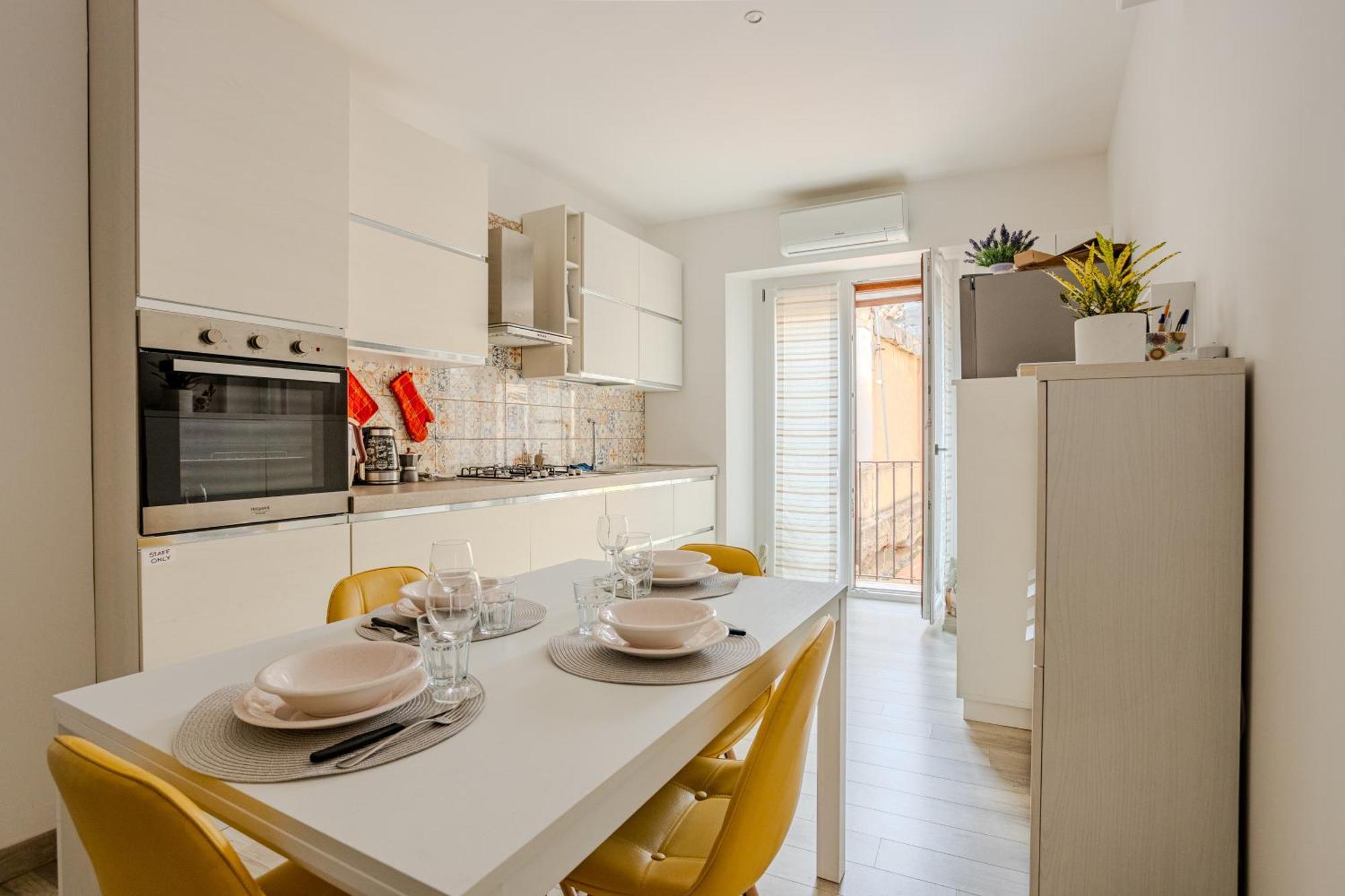 Marina Centro Citta In Pieno Centro Storico Apartment Каляри Екстериор снимка